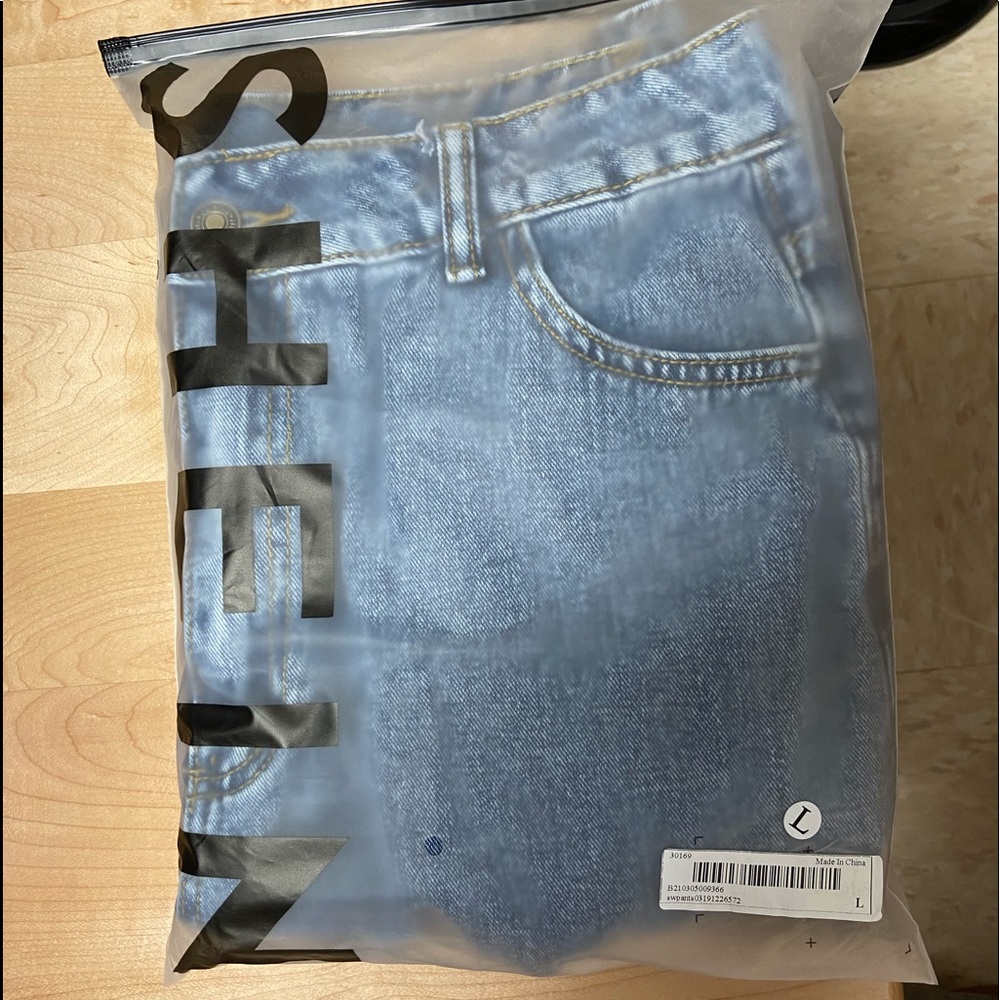 High Rise Mom Jeans